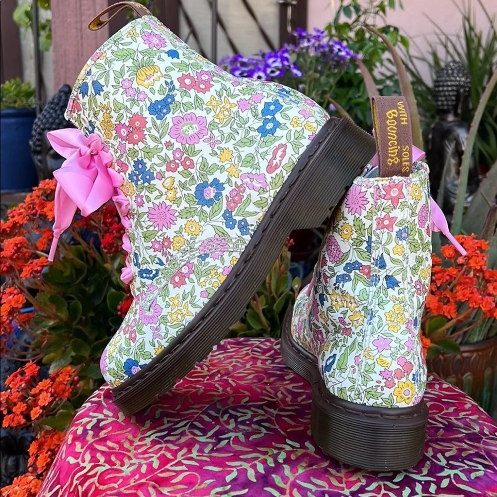 Dr. Martens Liberty Floral Colorful Leather Boots - Picture 9 of 17